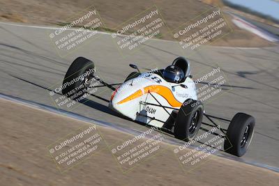 media/Oct-15-2023-CalClub SCCA (Sun) [[64237f672e]]/Group 5/Qualifying/